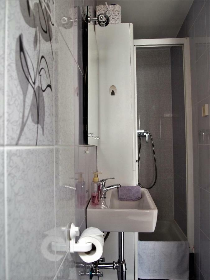 Chic Apartment ซาเกร็บ ภายนอก รูปภาพ