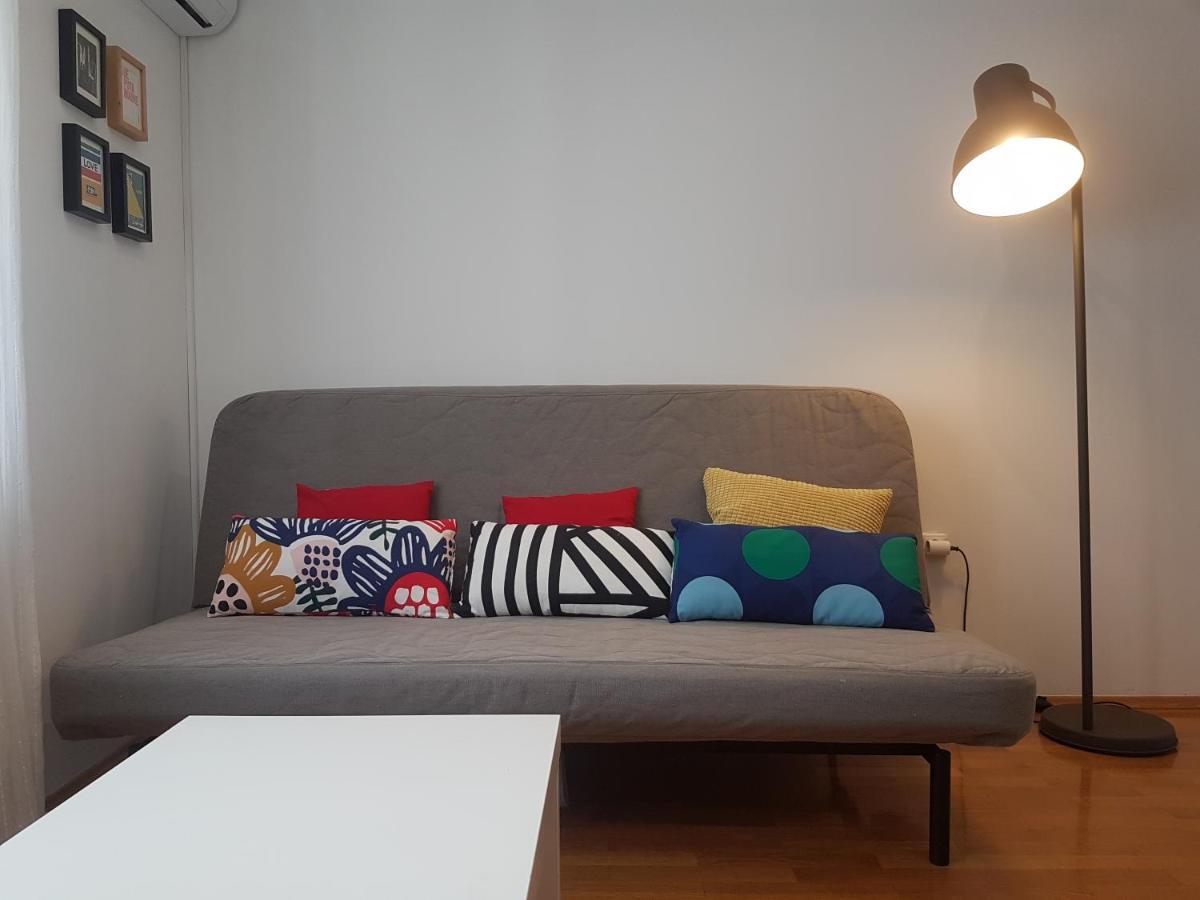Chic Apartment ซาเกร็บ ภายนอก รูปภาพ